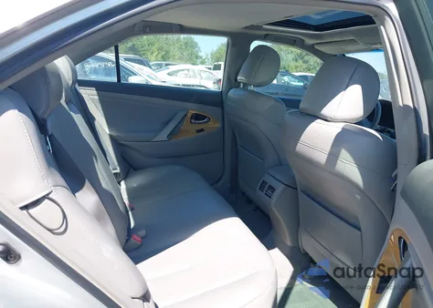 2007 Toyota Camry Xle V6 z USA, uszkodzony, nr VIN 4T1BK46K47U500034